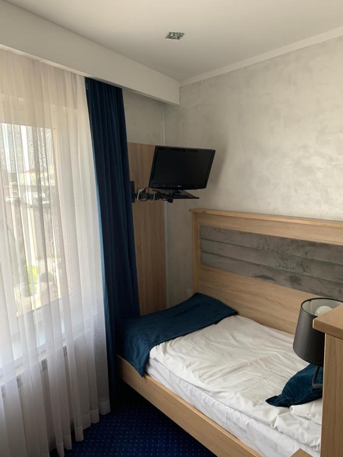 Hotel Diament I Brylant Rawicz Exterior foto