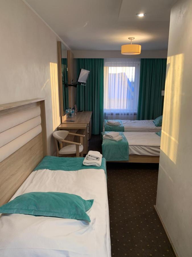 Hotel Diament I Brylant Rawicz Exterior foto