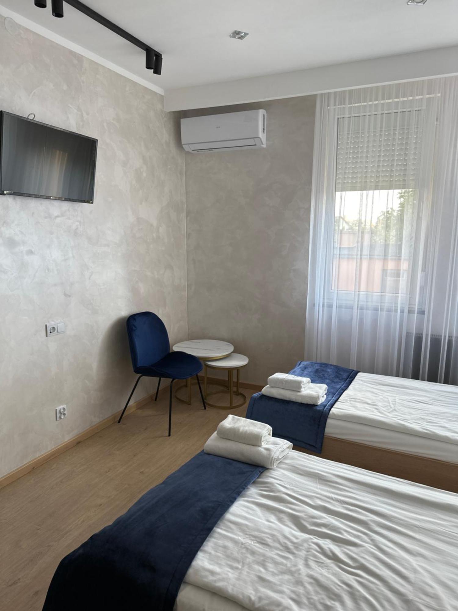 Hotel Diament I Brylant Rawicz Exterior foto